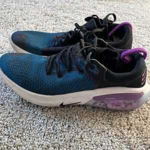 Nike women’s shoes